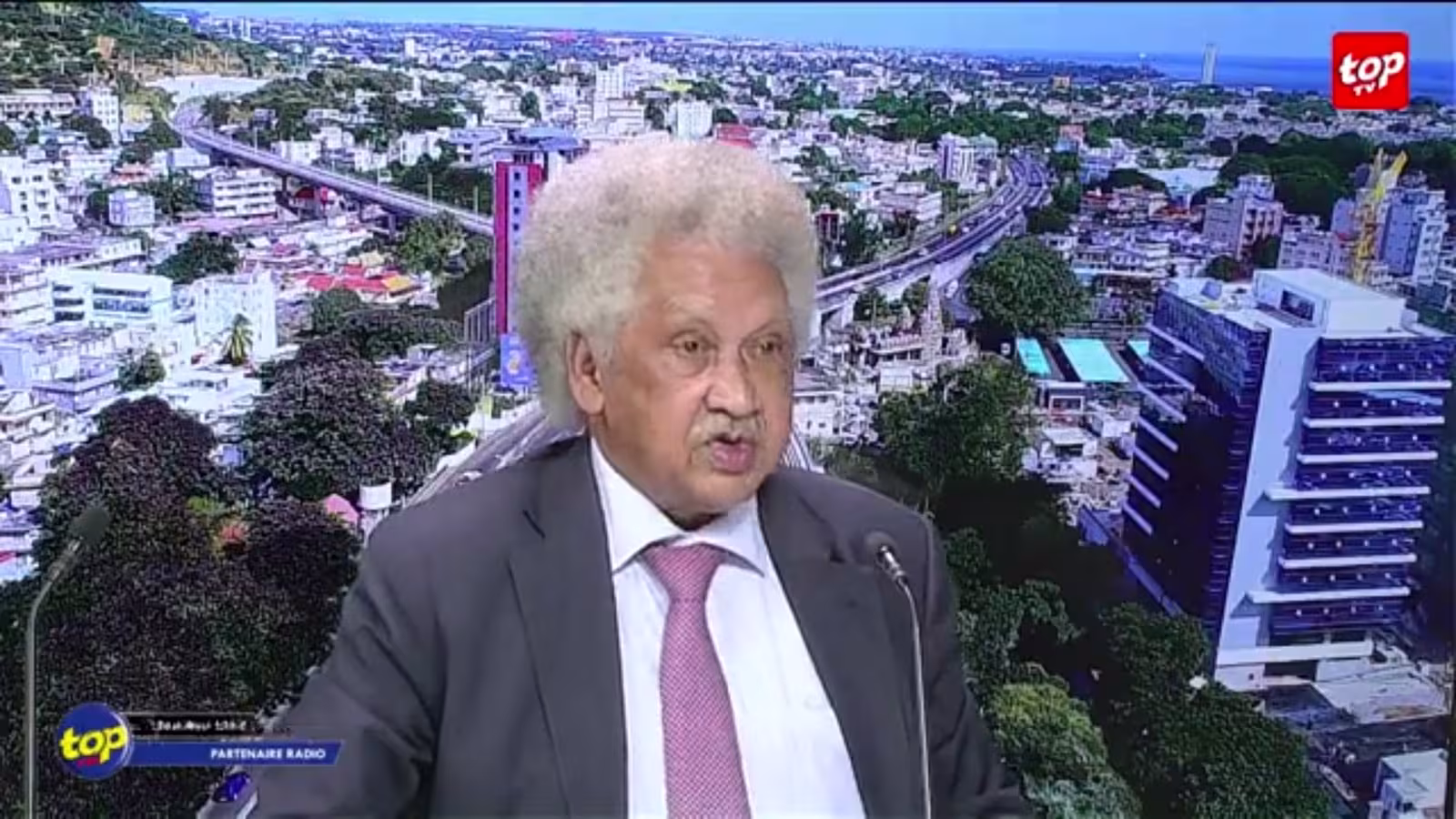Politique à Maurice : ‘Le mal c’est d’abord dans nou bane partis, nous encore dans enn système presque quasiféodal’ s’insurge Amédée Darga