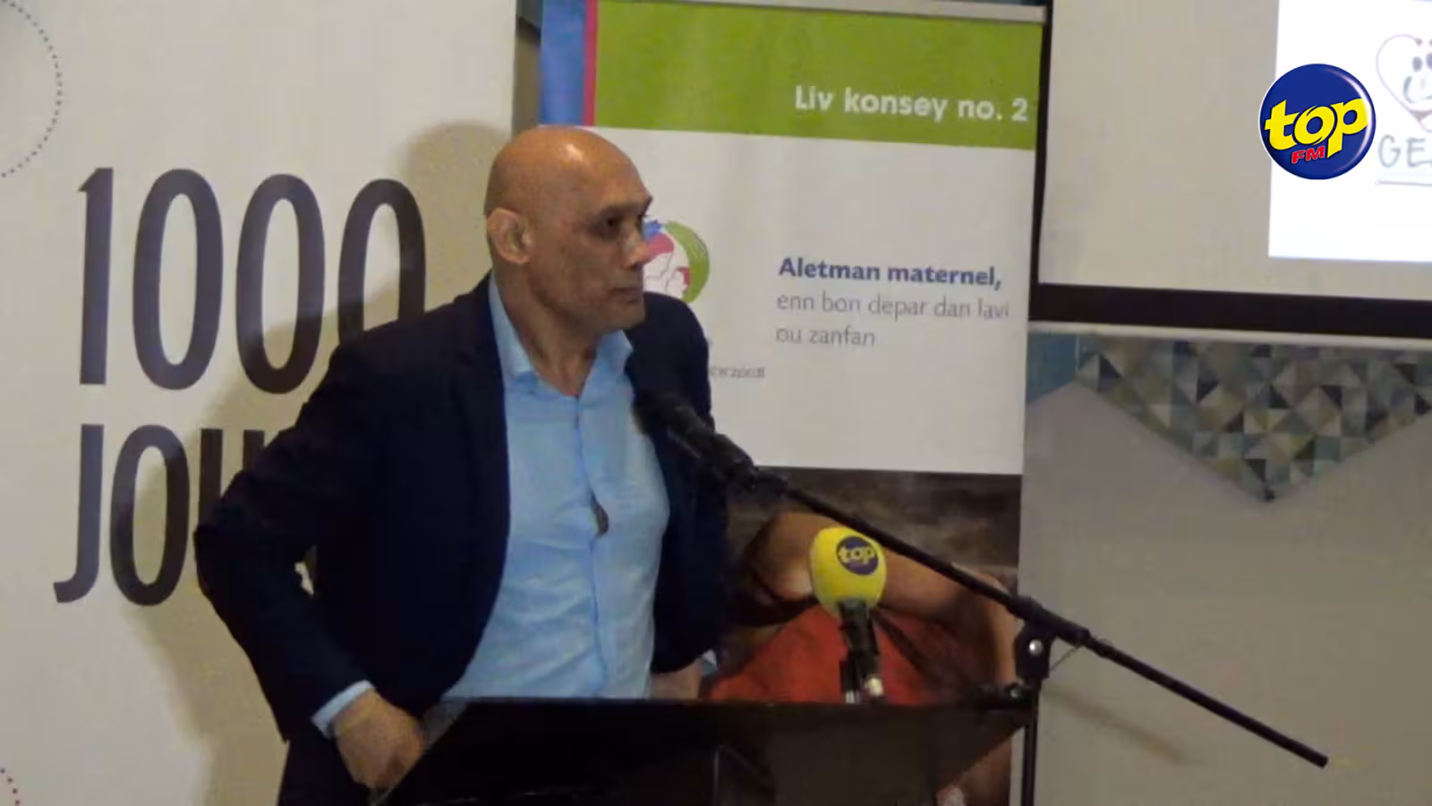 Et cette petite blague ministérielle pour encourager l’allaitement maternel : « Mes enfants âgés aujourd’hui de 23 et 25 sont beaucoup plus intelligents que leur papa », dit le Dr Kailesh Jagutpal