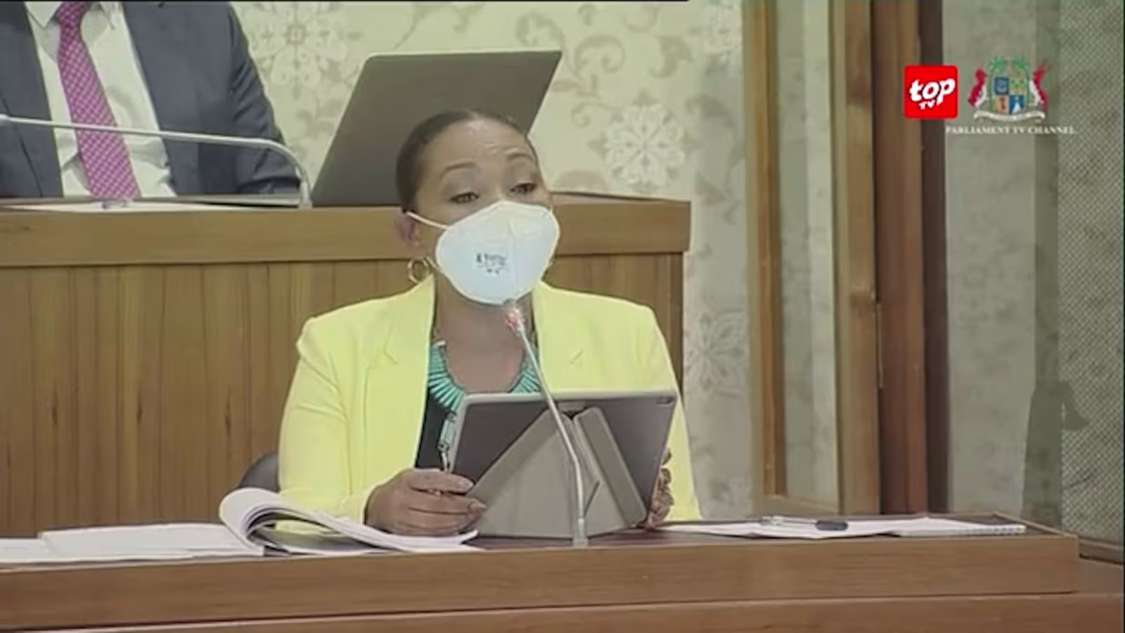 Budget 2022-2023 : ‘Nou gouvernement ena leker mama, zis bane gro cœur qui napa trouve clair !’ dit Sandra Mayotte…