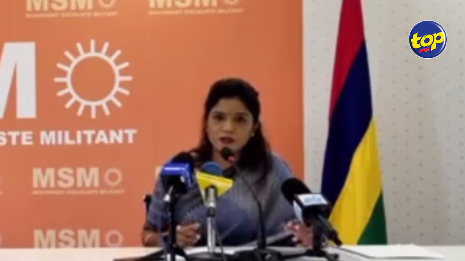 Les ministres Hurreeram et Toussaint hués à Plaine Magnien : ‘ ti ena ziss 3 – 4 dimun ki ti dehors’, lance Subhasnee Lutchmun Roy