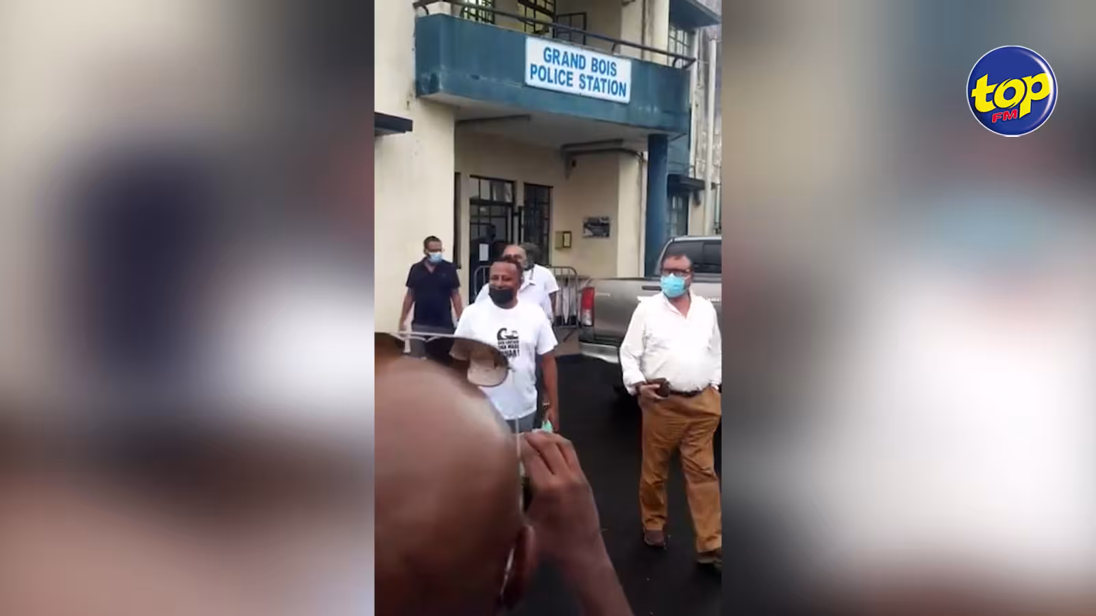 Arrêté pour manifestation illégale au Mahébourg Waterfront : Tony Apollon autorisé à rentrer chez lui