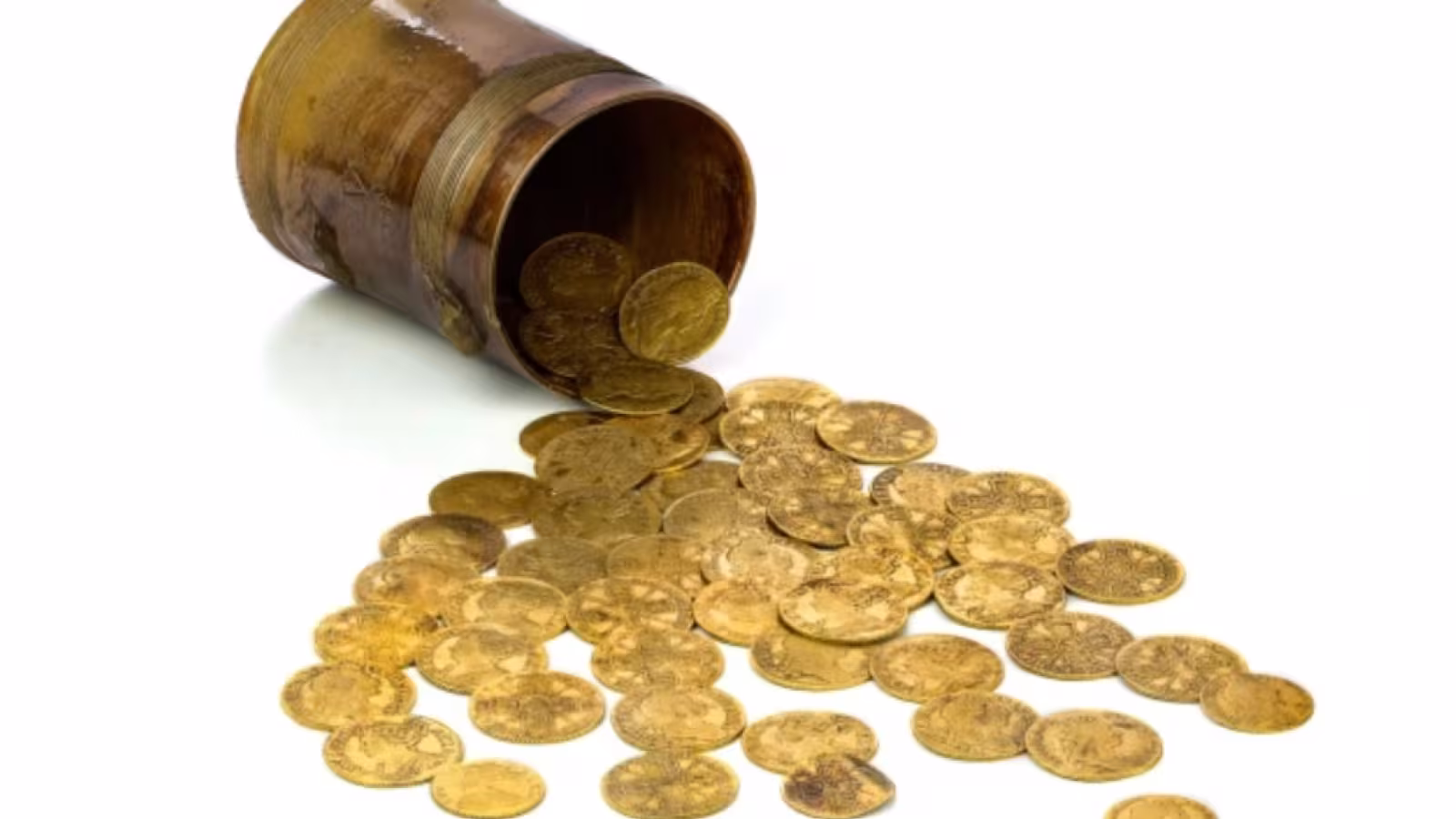 Un couple découvre de vieilles pièces d’or dans  le sol de la cuisine et obtient Rs 37,7 millions