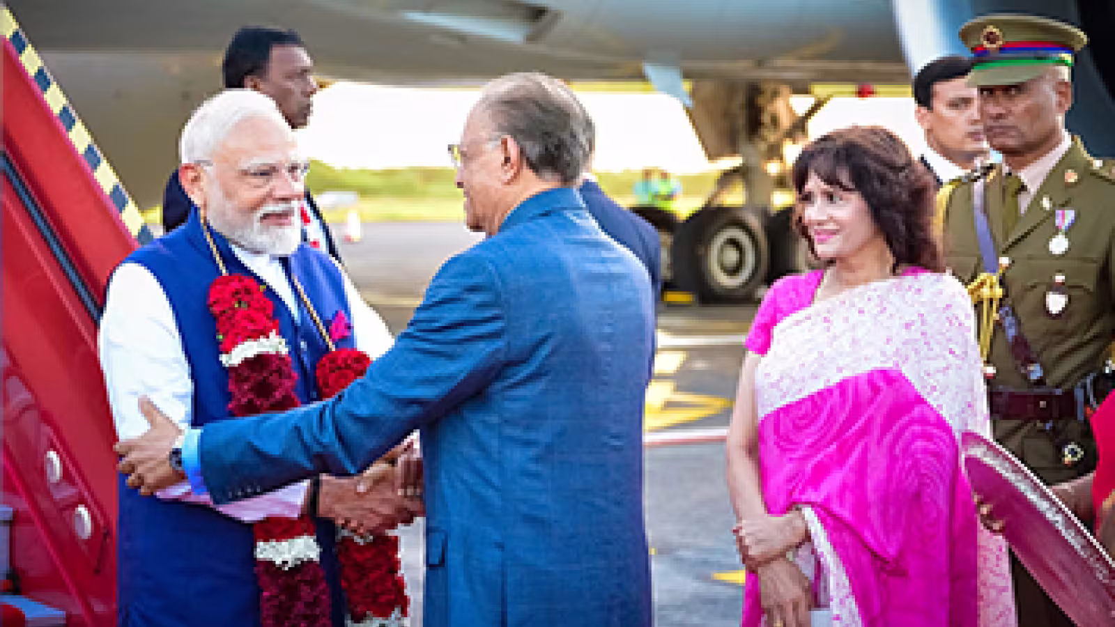 Modi à Maurice après 10 ans : une première journée pleine de symbolisme 