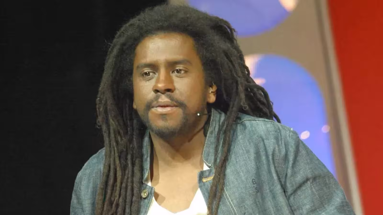 Tonton David, le chanteur Réunionnais qui a fait rentrer le reggae dans la culture populaire française, est mort à 53 ans