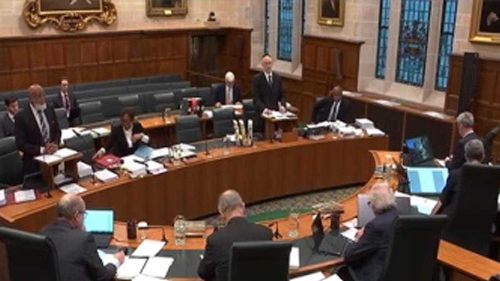 Ce cas est souvent évoqué depuis qu’il est clair que les municipales seront renvoyées : Quand le Privy Council a jugé illégale la prolongation du mandat des représentants du gouvernement local à Trinidad