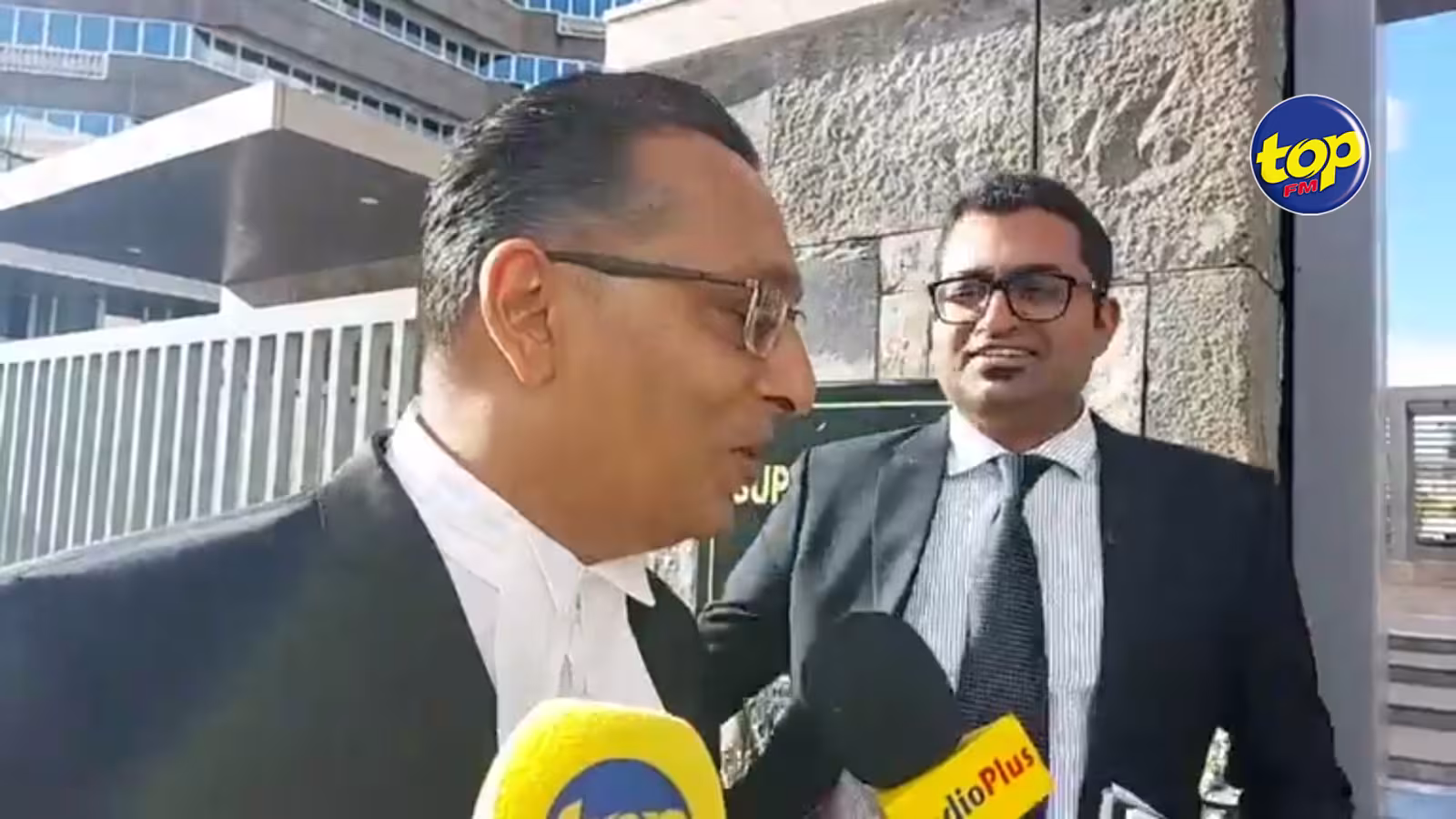 Yash Bhadain inquiété par la police : ‘ale apel Gobin, ale apel Dhaliah, kifer la polis pa p loge main case contre Yogida Sawmynaden’, martèle Roshi Bhadain