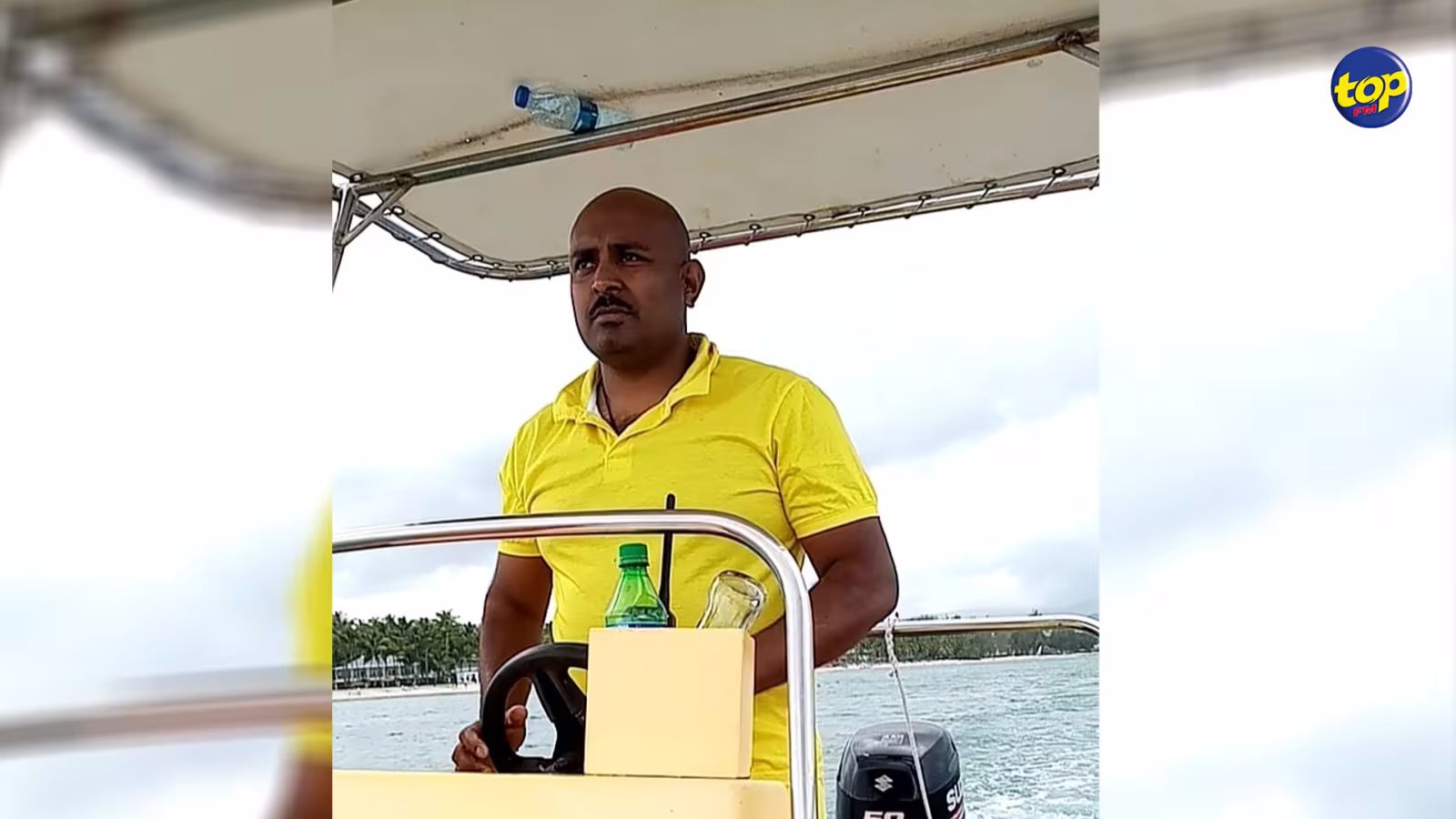 À la mer : « Il ne faut ni consommer de l’alcool ni prendre de repas juste avant d’aller dans l’eau », insiste Viraj Ramharai, maître-nageur