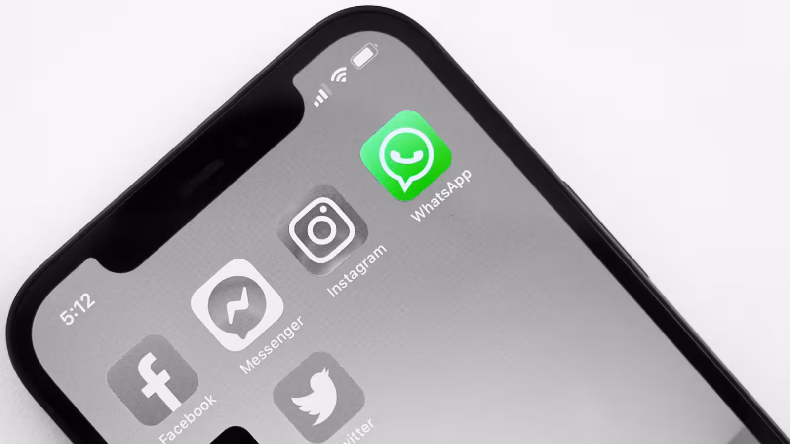 Panne mondiale survenue mardi : L’envoi et la réception de messages perturbés pour des centaines de millions d’utilisateurs pendant deux heures