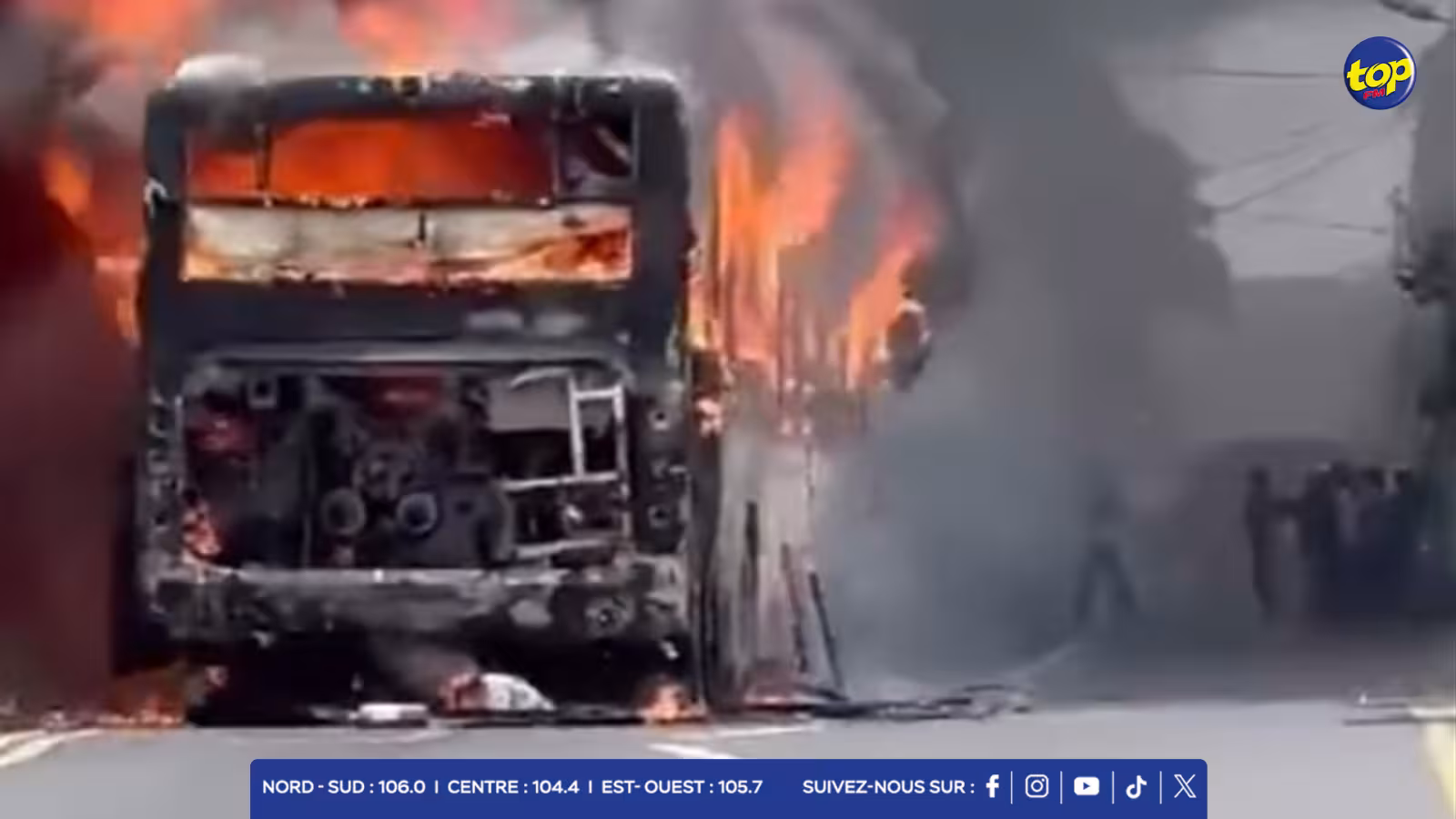 Incendie d'un autobus de la CNT à Chemin-Grenier : Une enquête ouverte sur la sécurité des bus Yutong par le ministère des Transports