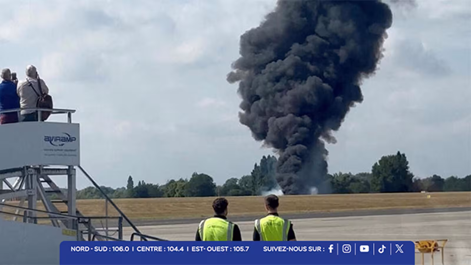 A Londres : un avion s’écrase, l’aéroport de Southend suspend tous les vols