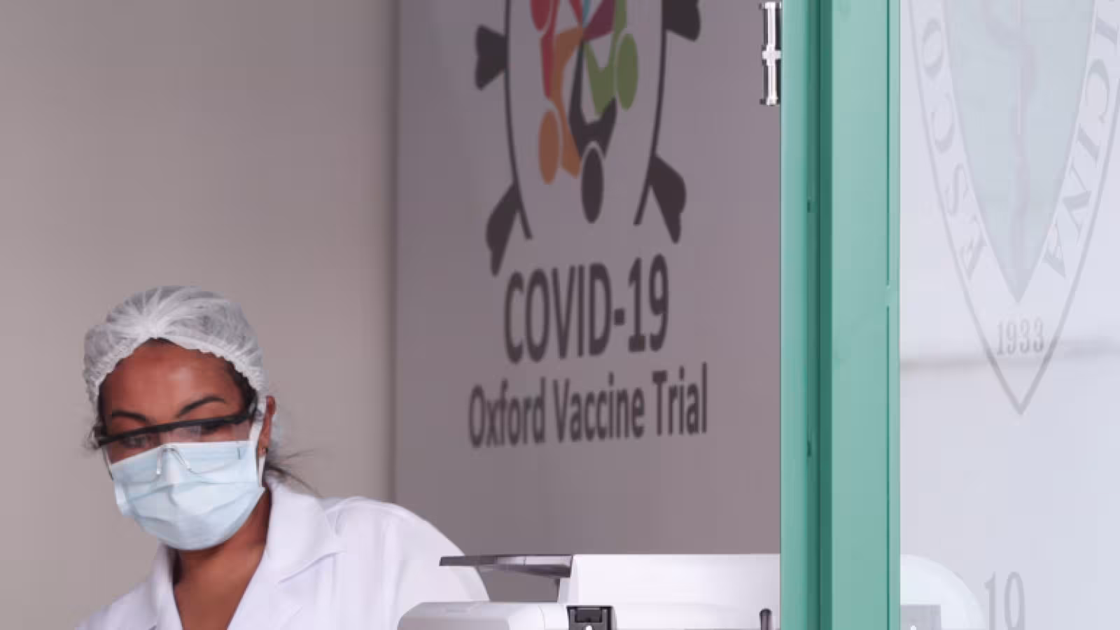 Le vaccin AstraZeneca/Oxford qui sera recommandé aux Mauriciens entre en utilisation au Royaume-Uni