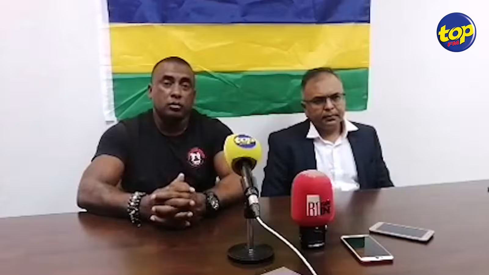 Comparution de Yogida Sawmynaden en cour de Port-Louis ce mardi : Bruneau Laurette obtient l’autorisation de l’église catholique de tenir un rassemblement sur la place de la Cathédrale St Louis