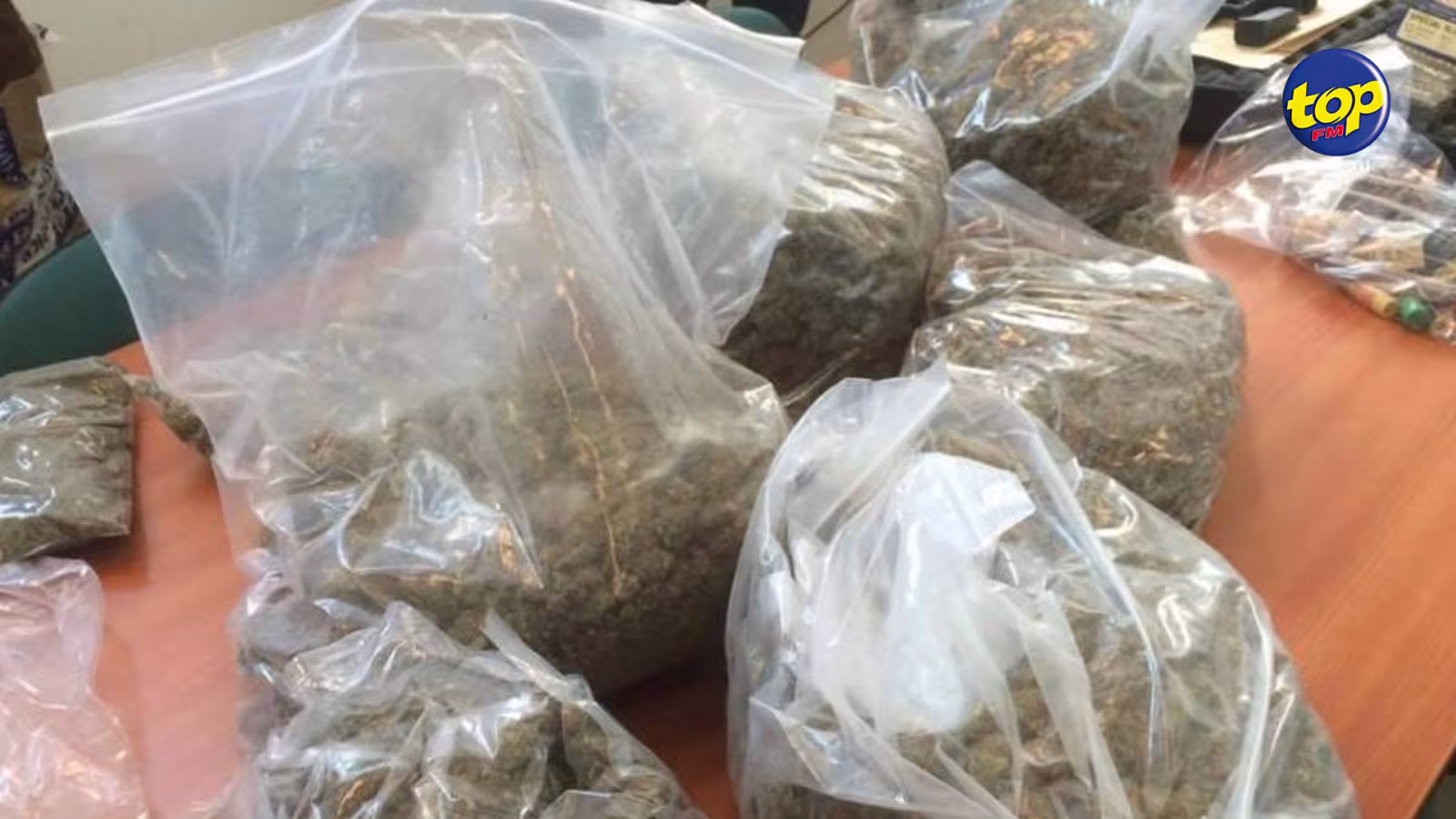 Trafic de drogue : 22 ans de prison à Sundy Poinen et 18 ans à son ex-amant, le Nigérian Amiduewe