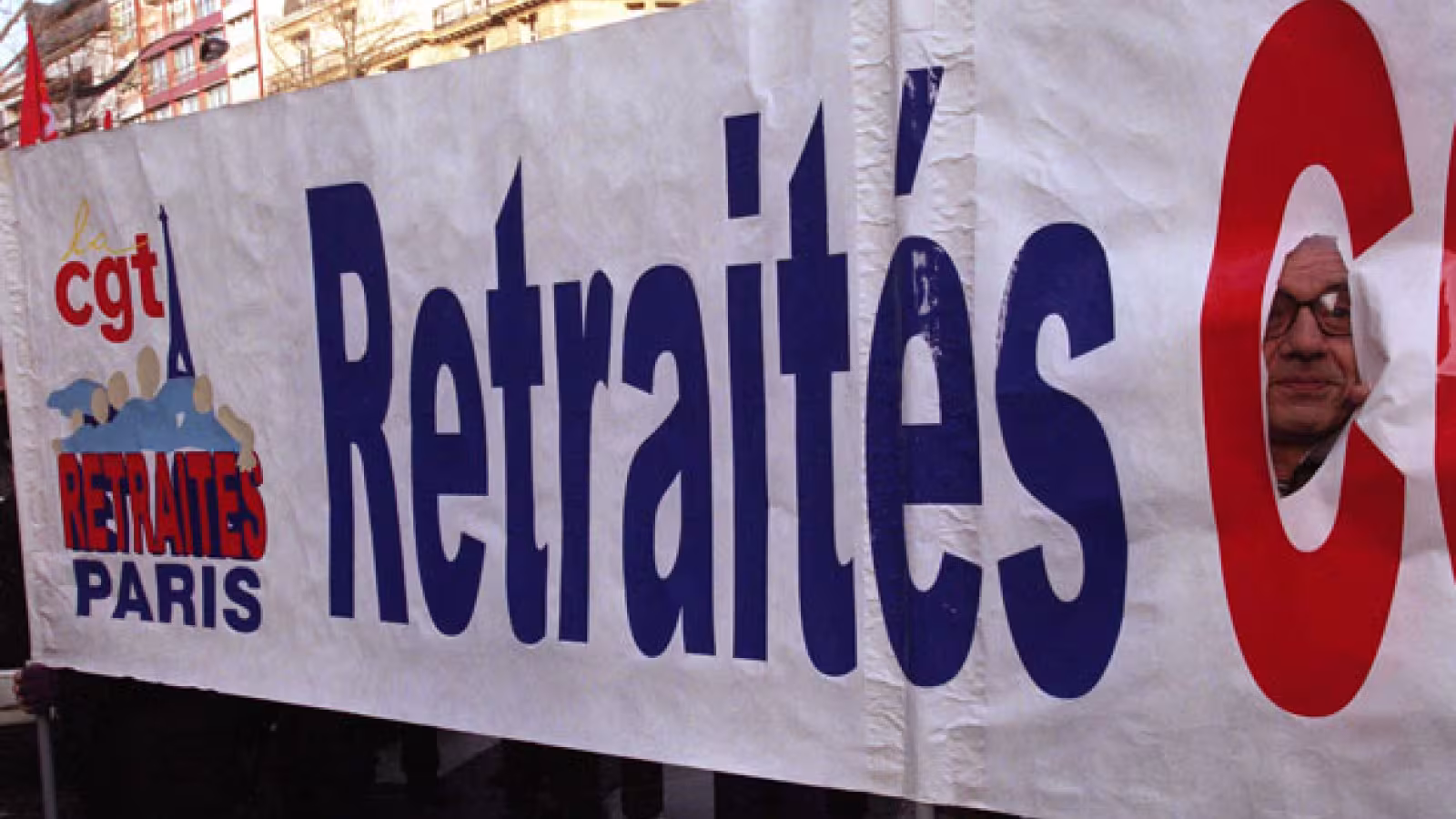 France : les retraités manifestent pour réclamer une hausse des pensions de 10 %