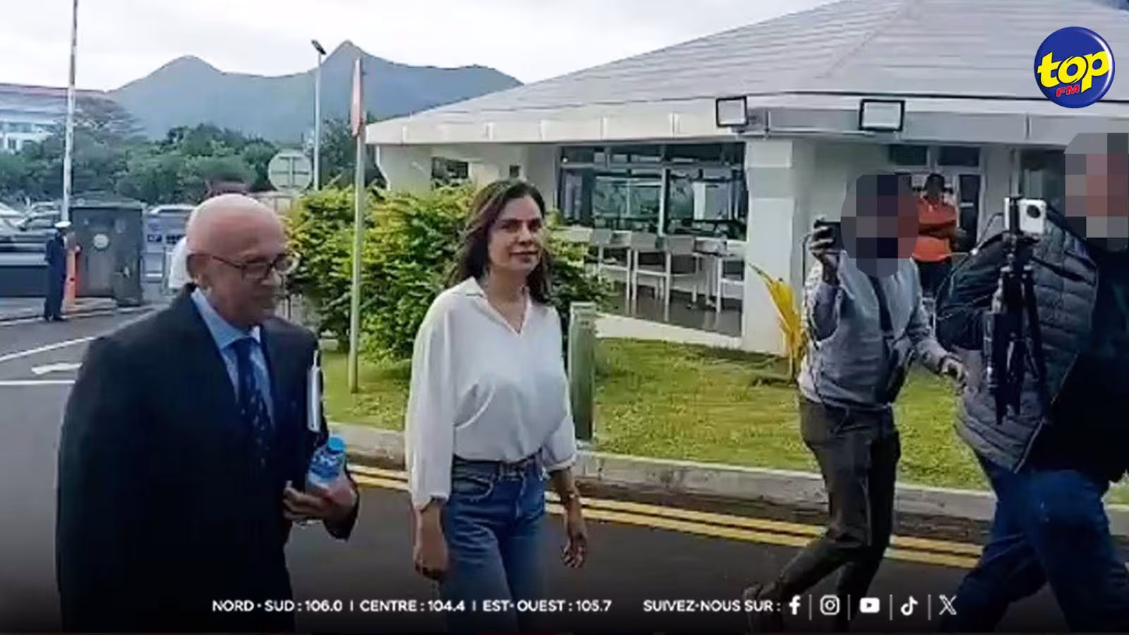 FCC: L’épouse de l’ancien Premier ministre, Kobita Jugnauth, convoquée à la Financial Crimes Commission pour des procedures dans l’affaire des valises