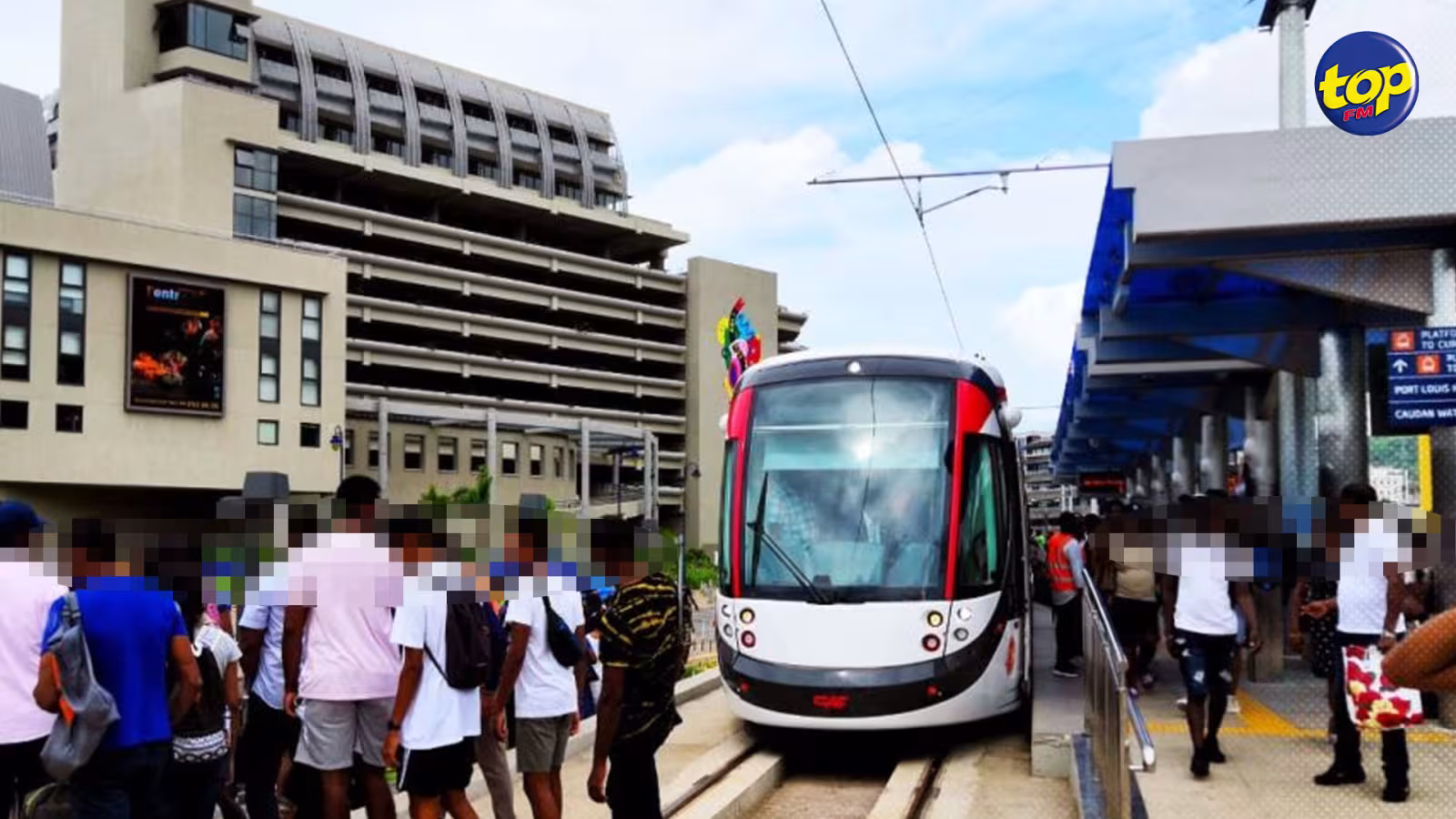 À Port-Louis: un homme décède d’un arrêt cardiaque à la station de métro du Caudan