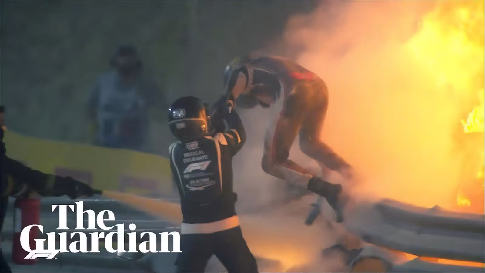 Spectaculaire accident au Grand Prix de Bahreïn : le pilote sort indemne d’une boule de feu