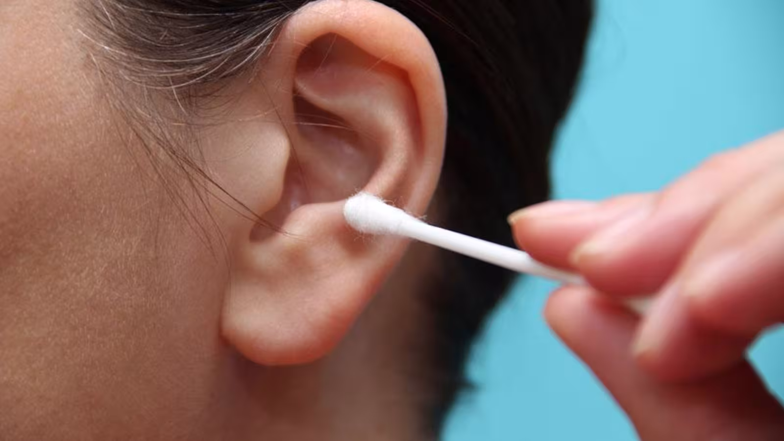 Les erreurs à ne pas commettre en se nettoyant les oreilles