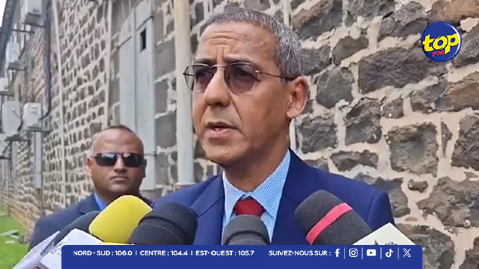 Osman Mahomed : “Monn truv  neseser ki mo vini fer enn déklarasyon zordi ek apartir la, mo less sa dan lame bann otorite” 