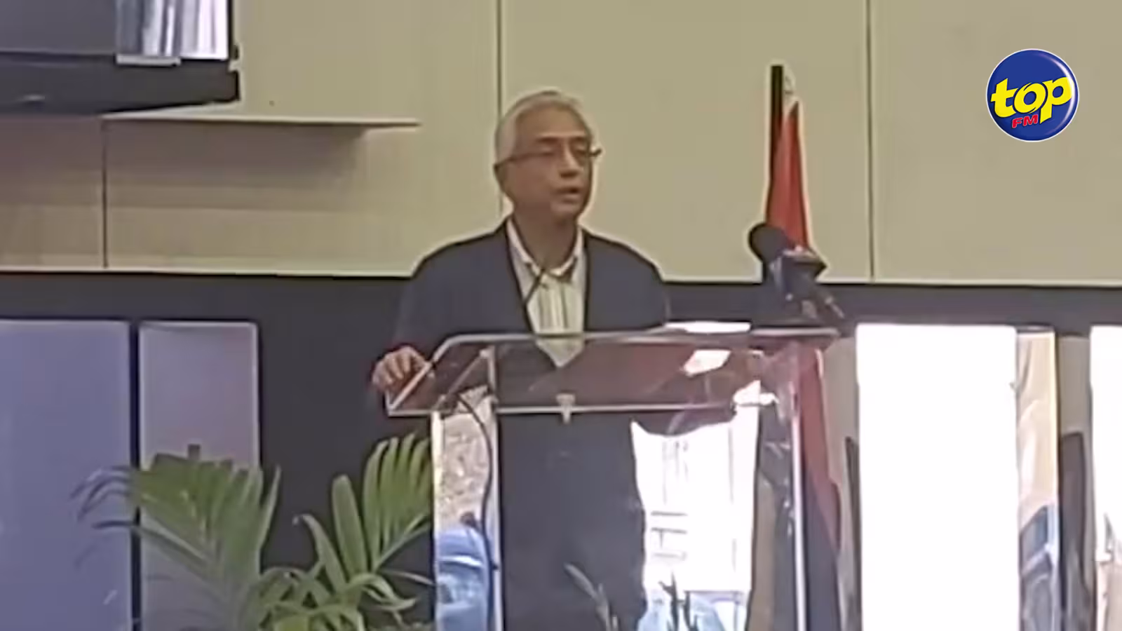 Pravind Jugnauth à Côte-d’Or ,ce samedi matin : « Navin Ramgoolam mo coner li ti content alle la mer, lor Roches-Noires,  mais so favori li ti content la pêche la sirène »