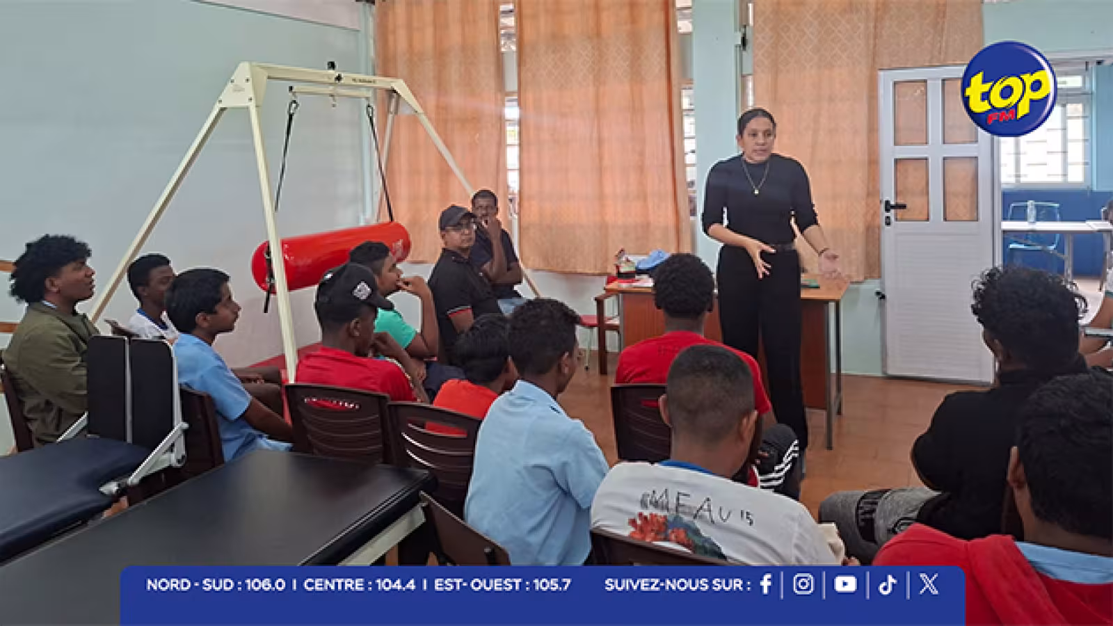 Sensibilisation : la Police et la BCR Association au plus près des enfants à Barkly