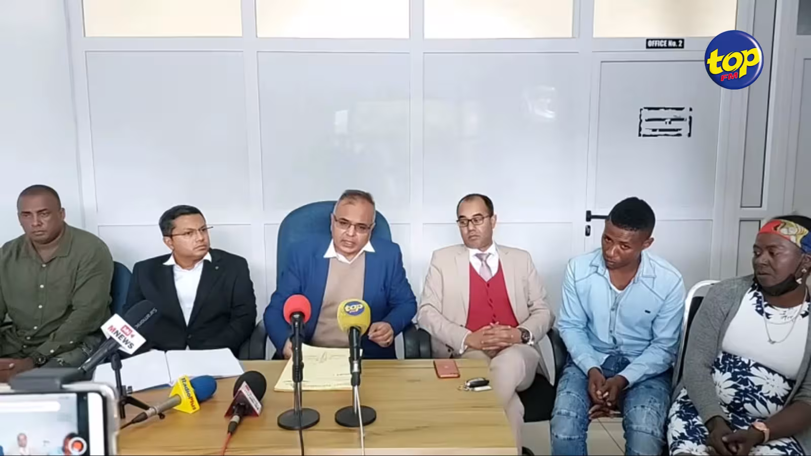 Affaire Jolicoeur : Des « poursuites personnelles » contre certains policiers sont envisagées annonce Sanjeev Teeluckdharry