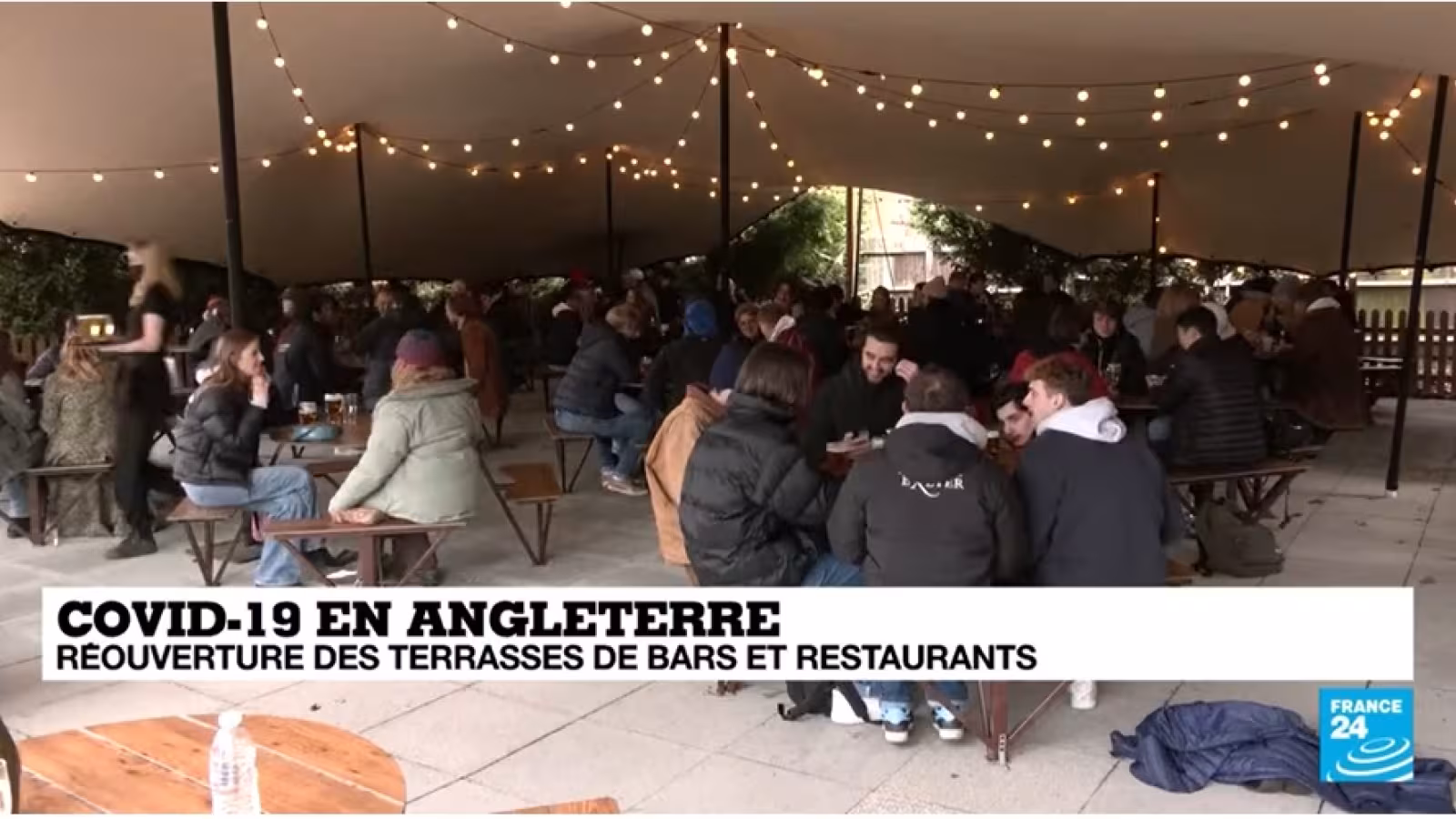 Déconfinement  : Les Britanniques retournent aux pubs et restaurants