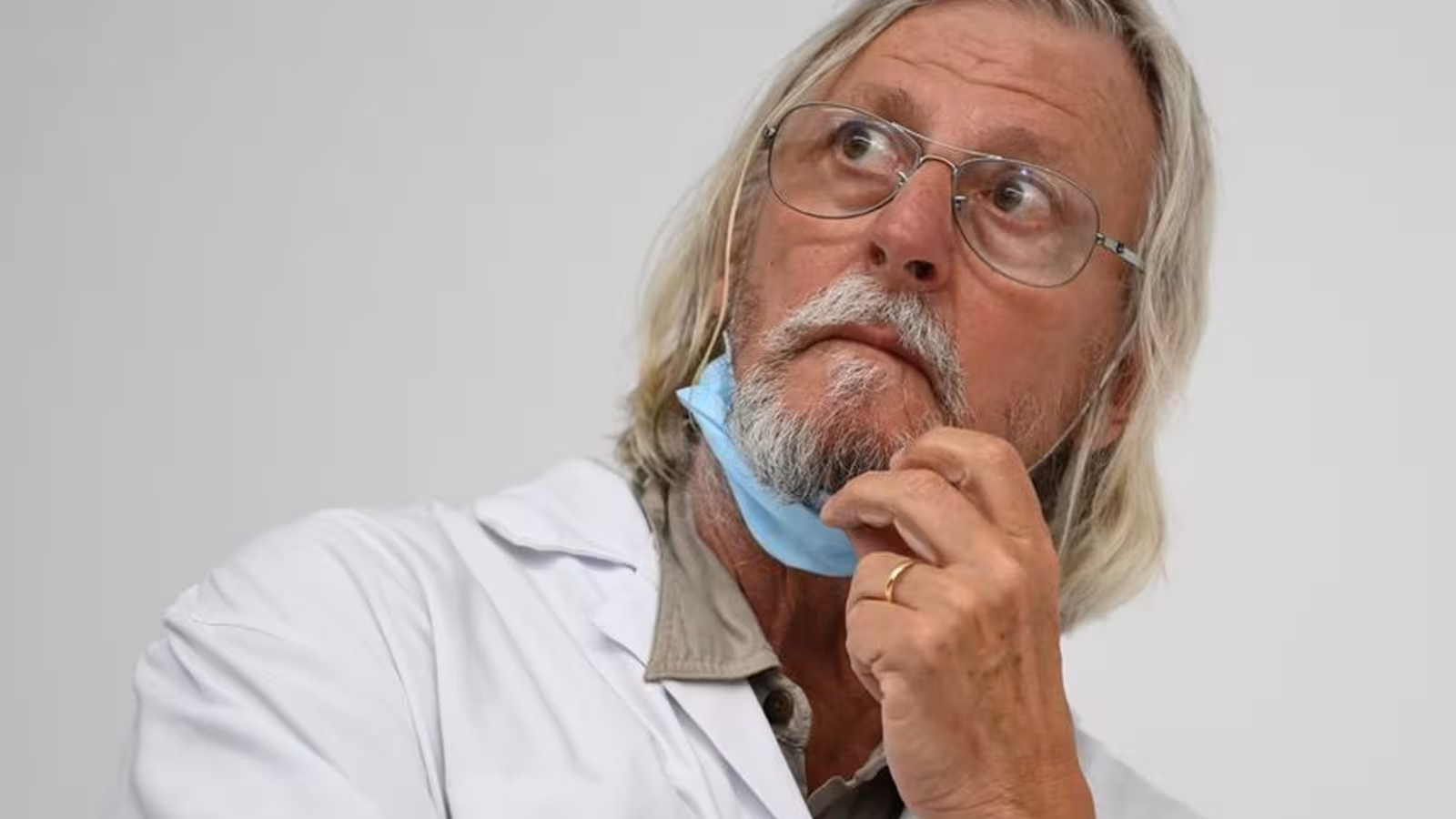 Coronavirus : près d’un cas sur deux serait faux positif affirme Didier Raoult