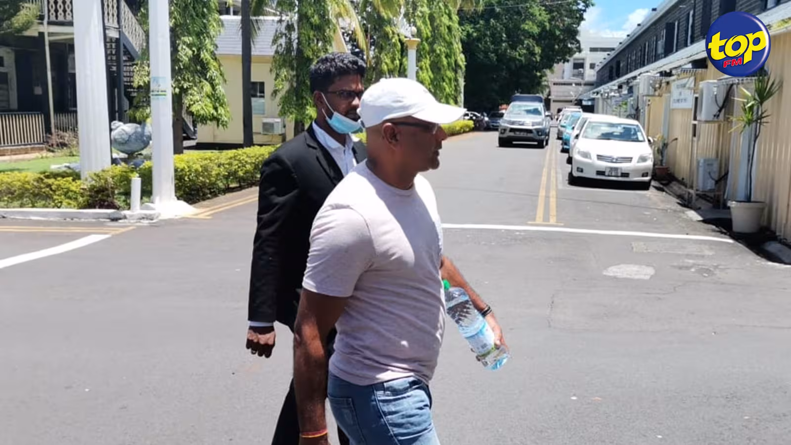 Kidnapping et agression de Fardeen Okeeb : Vishal Shibchurn autorisé à quitter les Casernes centrales après sa convocation pour un further statement