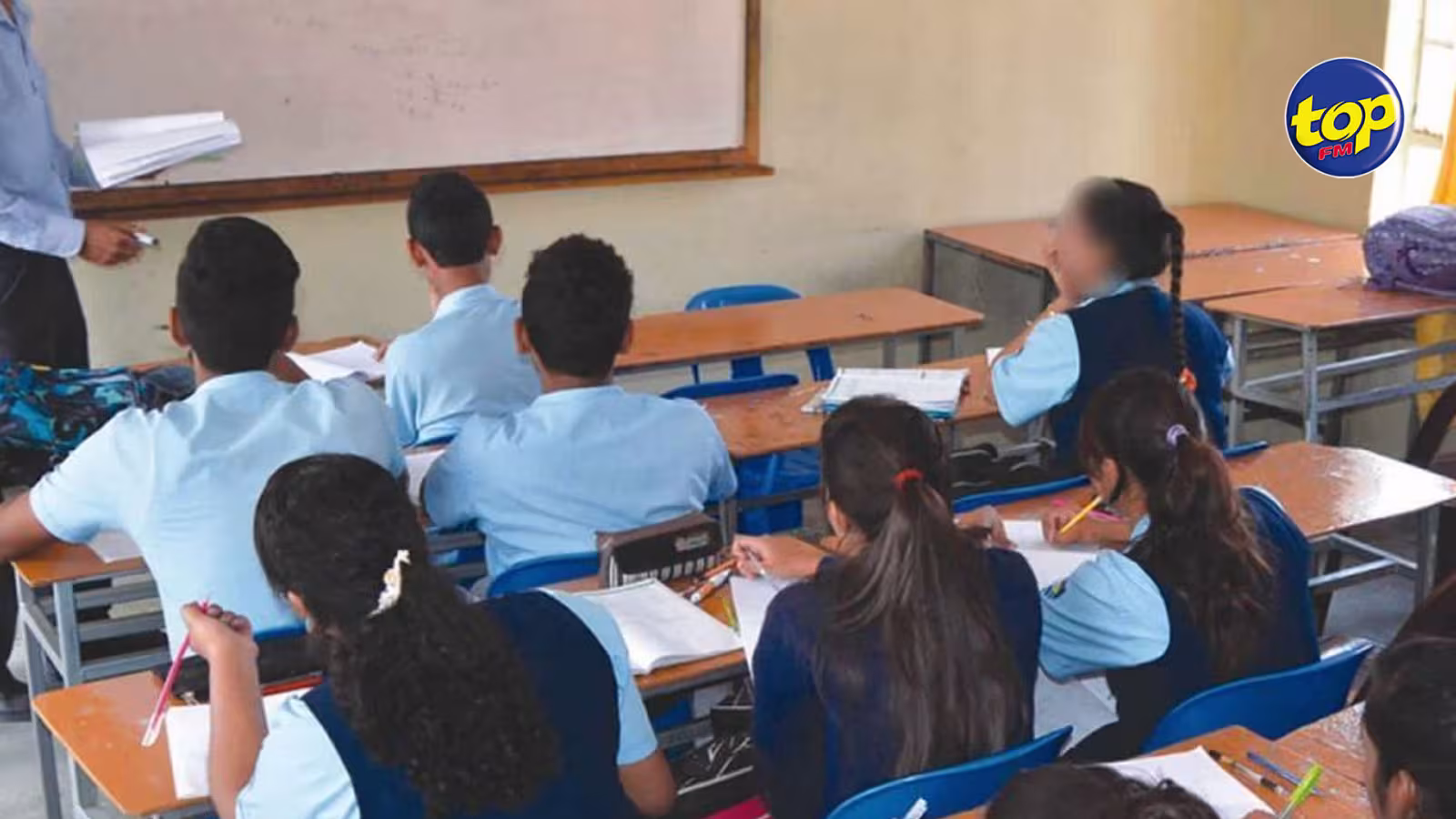 Éducation : Dès janvier, les collégiens ayant obtenu trois credits au SC pourront passer en Grade 12