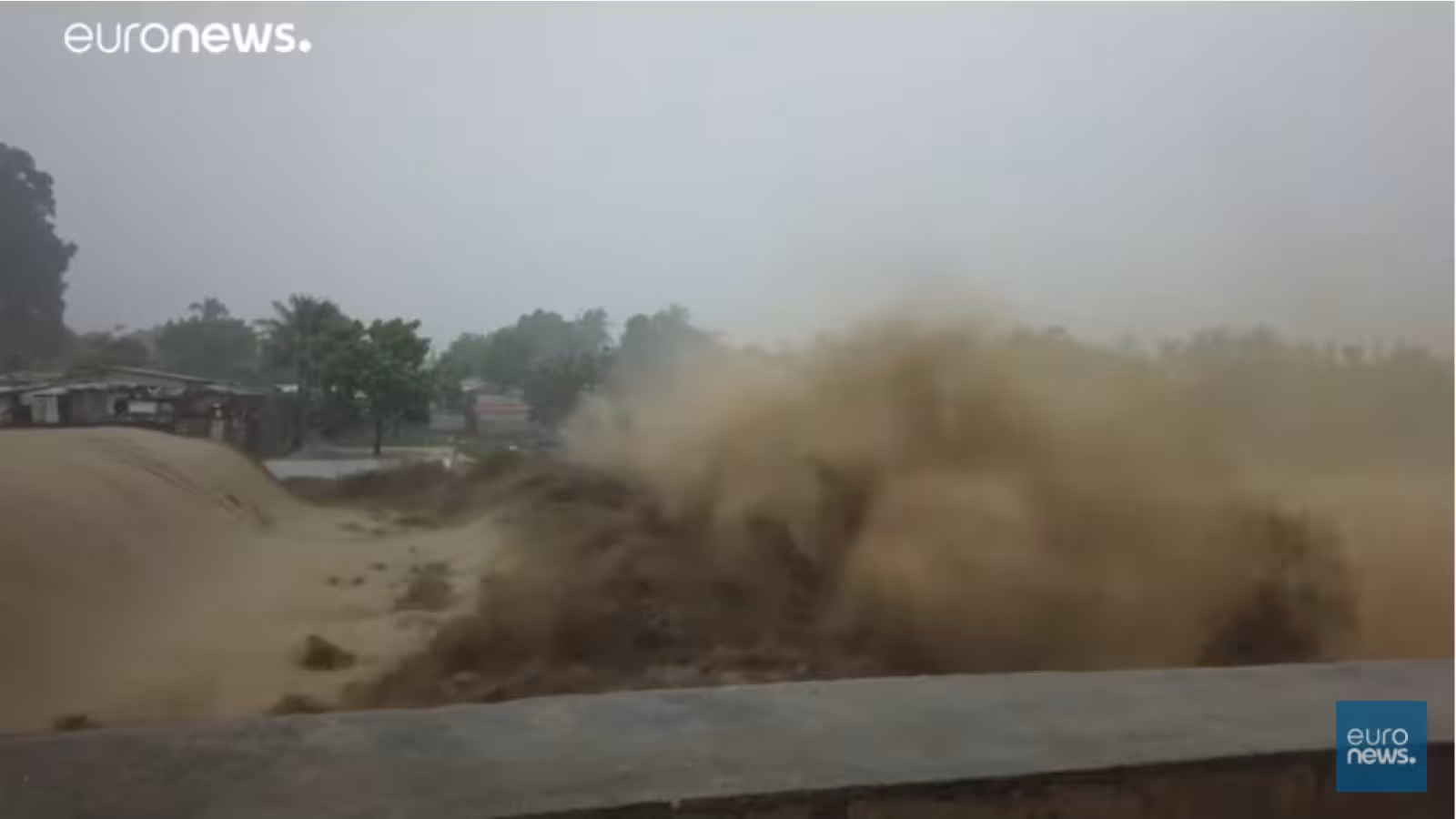 Plus de 70 morts dans les inondations en Indonésie et au Timor oriental