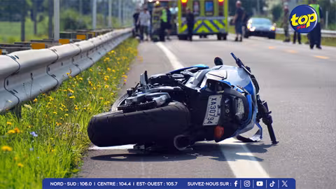 À Brisée Verdière : Un motocycliste, retrouvé inconscient sur la route, succombe à ses blessures