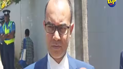 Envoyé à la  prison de Melrose  jusqu’au 26 décembre : «  Bruneau a l’esprit combatif ; dans une déclaration à la Cour  il a souhaité Joyeux Noel à tous les citoyens », confie  son avocat Akil Bissessur.