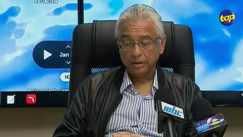 Grosses pluies : « Plusieurs places kot nous ine faire bane drains, sa ine fonctionner couma bisin et pas ine ena inondations », se félicite Pravind Jugnauth