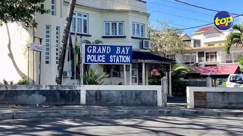 Le corps sans vie d’une femme âgée de 32 ans retrouvée à Grand Baie : son époux ainsi qu’un autre individu interpellé