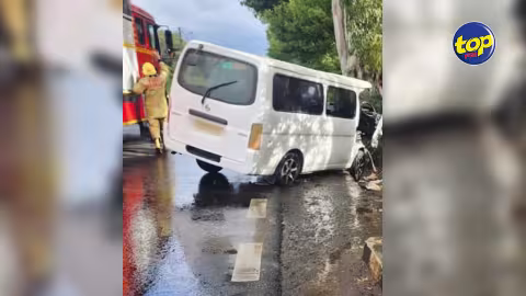 À Canot : un van termine sa course contre un arbre… au moins un blessé grave