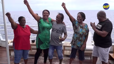 La délégation mauricienne atteint sa destination dans l’Archipel des chagos : « Mo pe retourne comme ene dimoune libre, sans escorte la police », se réjouit avec émotion le natif Olivier Bancoult