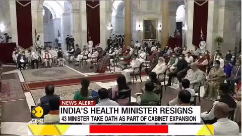 Inde : cabinet jeune et élargi, les ministres de la Santé et de  l’Informatique largués