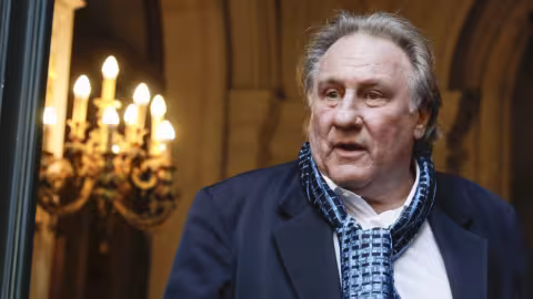 Gérard Depardieu lâche Vladimir Poutine, le Kremlin tente de lui expliquer ‘la situation’