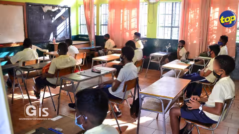 Les examens repoussés à octobre et novembre : Une décision favorablement accueillie par les syndicats du secteur de l’éducation