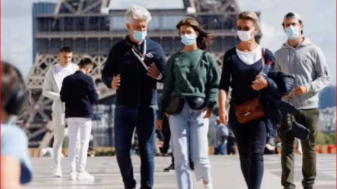 Nouveau record de contaminations en France, avec plus de 104 000 cas