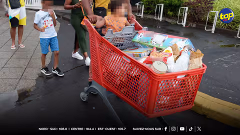 Préparations des Mauriciens face au cyclone Garance : Entre provisions et moments en famille