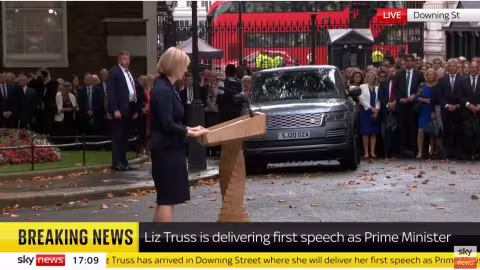 La Première ministre Liz Truss veut sortir le Royaume-Uni de la tempête
