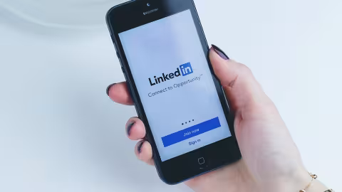 LinkedIn veut occuper une place centrale chez les freelances