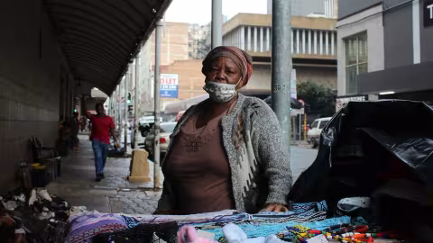 Afrique du Sud : les « gogos » (grands-mères), sont celles qui font bouillir la marmite