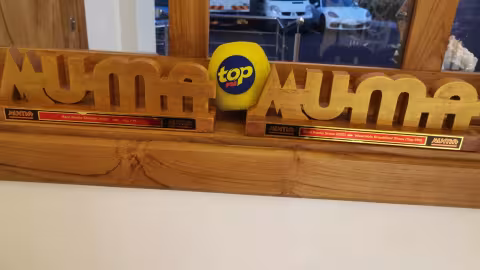 Top Fm élue meilleure radio de l’île par Urban Music Awards : Pluie de félicitations dans l’émission Cozé Do Mo Pep hier