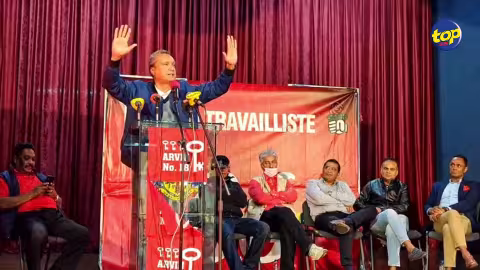 “Parti Travailliste pena aucun bâtiment de la honte kin monter avec l’argent la drogue , PTr so premier ministre jamais trafiquant la drogue ine maille so licou”, s’insurge Patrick Assirvaden