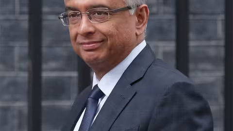 Enquêtes à la FCC : Pravind Jugnauth renvoie son rendez-vous