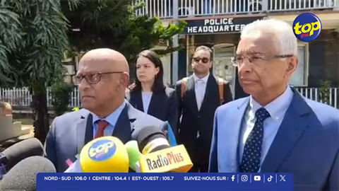 Acquisition présumée d’équipements d’écoute téléphonique : Pravind Jugnauth de nouveau entendu par le CCID 