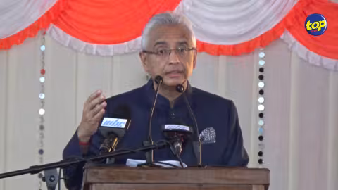 Fête de Divali célébrée par la Sanathan Dharma Temples Federation hier soir :  « Certains profitent des défis auxquels fait face le pays pour créer des obstacles » lance Pravind Jugnauth